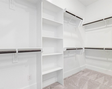 1327 Crown Forest Drive - Photo Thumbnail 24