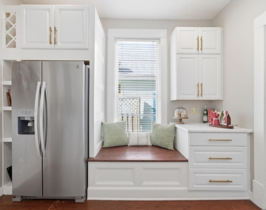 1001 Avenue K - Photo Thumbnail 11
