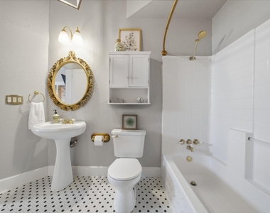 1001 Avenue K - Photo Thumbnail 17