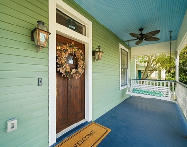 1001 Avenue K - Photo Thumbnail 1