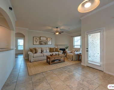 25718 Owl Landing Lane - Photo Thumbnail 15