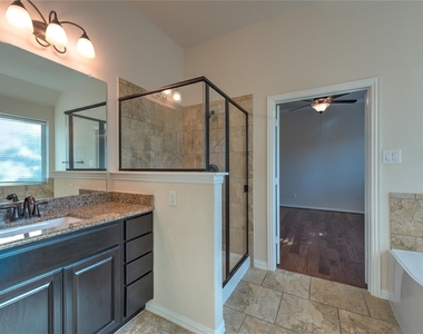 25718 Owl Landing Lane - Photo Thumbnail 22