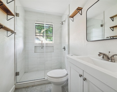 4210 Delhi Street - Photo Thumbnail 3