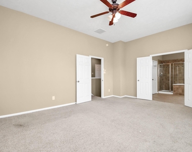 3323 Home Point Drive - Photo Thumbnail 13