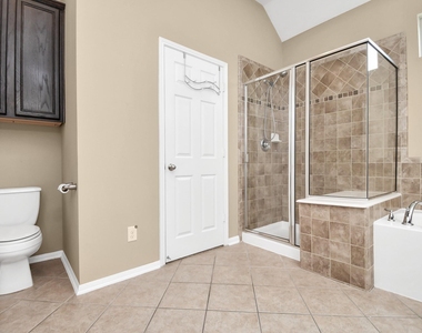 3323 Home Point Drive - Photo Thumbnail 18