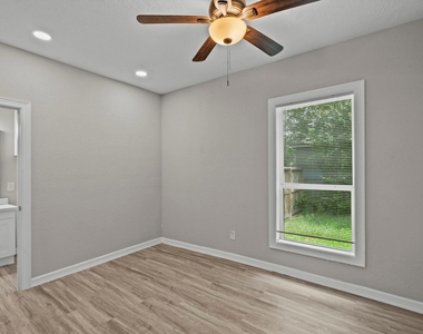 311 7th Avenue N - Photo Thumbnail 9