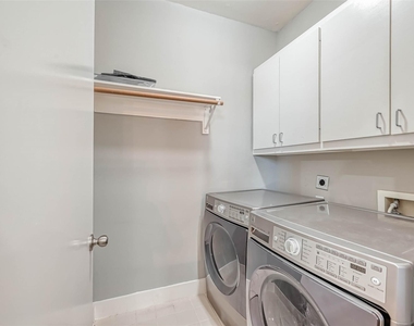 9701 Marlive Lane - Photo Thumbnail 10