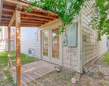 9701 Marlive Lane - Photo Thumbnail 22