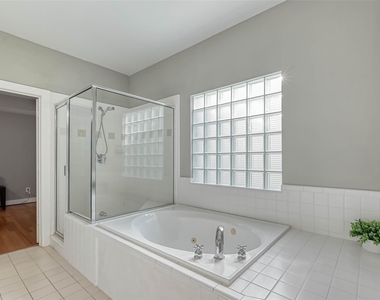 9701 Marlive Lane - Photo Thumbnail 20
