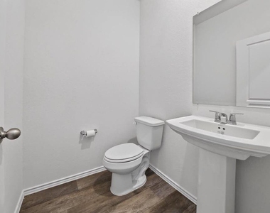 31430 Harp Ridge Drive - Photo Thumbnail 10