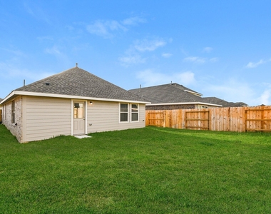18446 Summit Ranch Drive - Photo Thumbnail 14
