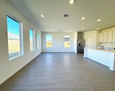 26606 Foxtail Fern Dr - Photo Thumbnail 30