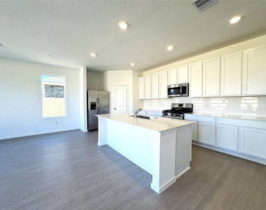 26606 Foxtail Fern Dr - Photo Thumbnail 23