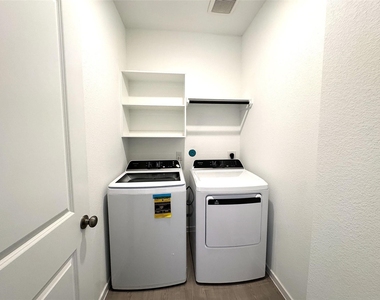 26606 Foxtail Fern Dr - Photo Thumbnail 9