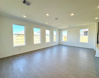 26606 Foxtail Fern Dr - Photo Thumbnail 29
