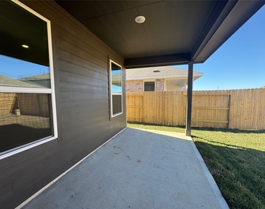 26606 Foxtail Fern Dr - Photo Thumbnail 36