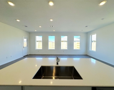 26606 Foxtail Fern Dr - Photo Thumbnail 28