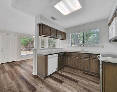 11334 Twain Drive - Photo Thumbnail 14