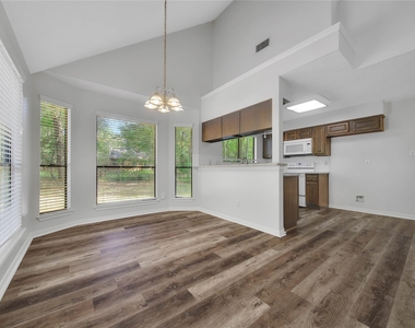 11334 Twain Drive - Photo Thumbnail 12