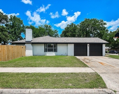 29003 Raestone Street - Photo Thumbnail 3
