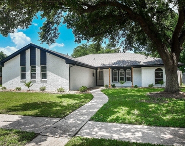 29003 Raestone Street - Photo Thumbnail 1