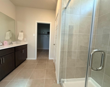 16270 Parish Pointe Court - Photo Thumbnail 22