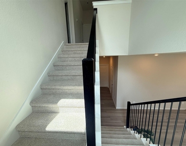 16270 Parish Pointe Court - Photo Thumbnail 29