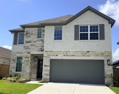 16270 Parish Pointe Court - Photo Thumbnail 1