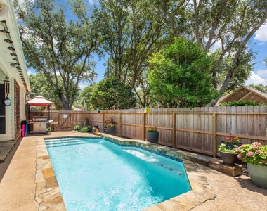642 Avery Drive - Photo Thumbnail 34