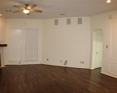 642 Avery Drive - Photo Thumbnail 19