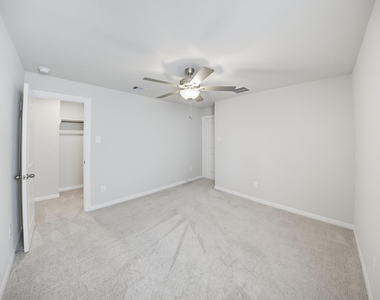 7426 Cattail Falls Lane - Photo Thumbnail 21