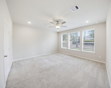 7426 Cattail Falls Lane - Photo Thumbnail 11