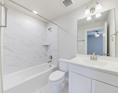 7426 Cattail Falls Lane - Photo Thumbnail 23