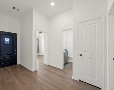 7222 Songlark Landing Court - Photo Thumbnail 2