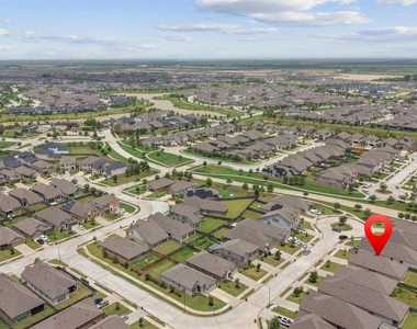 7222 Songlark Landing Court - Photo Thumbnail 23