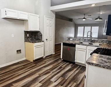 31248 N Head Drive - Photo Thumbnail 15