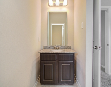 1743 Dominica Drive - Photo Thumbnail 34