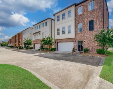 1743 Dominica Drive - Photo Thumbnail 2