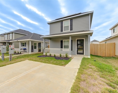 16356 Jasmine Marie Place - Photo Thumbnail 16