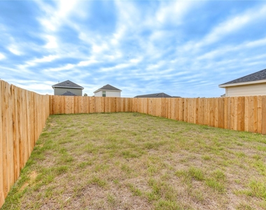 16356 Jasmine Marie Place - Photo Thumbnail 14