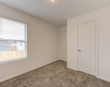 16356 Jasmine Marie Place - Photo Thumbnail 9