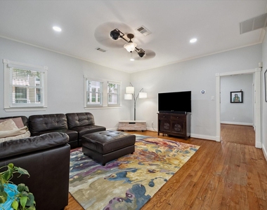 412 W 22nd Street - Photo Thumbnail 13