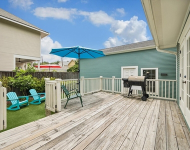 412 W 22nd Street - Photo Thumbnail 28