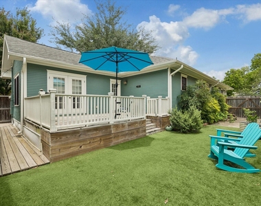 412 W 22nd Street - Photo Thumbnail 29