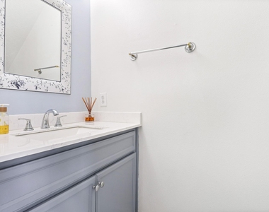 6310 Eldridge View Drive - Photo Thumbnail 15