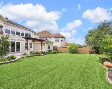 2210 Bywater Drive - Photo Thumbnail 25