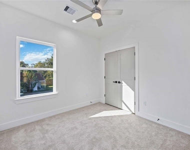 5222 Gold Street - Photo Thumbnail 12