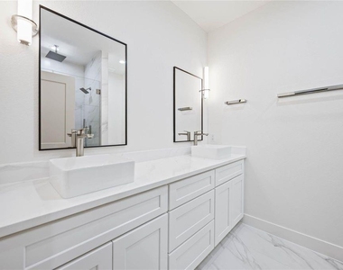 5222 Gold Street - Photo Thumbnail 13