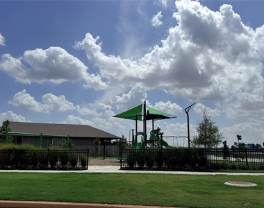 16262 Parish Pointe Court - Photo Thumbnail 49