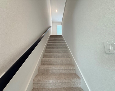 16262 Parish Pointe Court - Photo Thumbnail 35